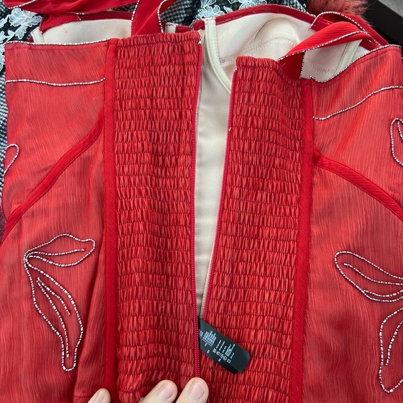 La Perla red silk blend bustier with micro beading trim & accents Italy fits 4/6 - Picture 12 of 16